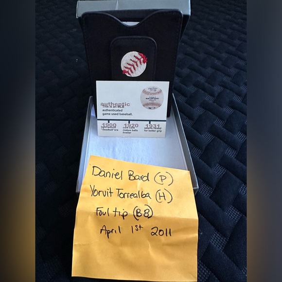 Brand new, Tokens & Icons Red Sox MLB Game Used Baseball Money Clip Wallet - Picture 5 of 5